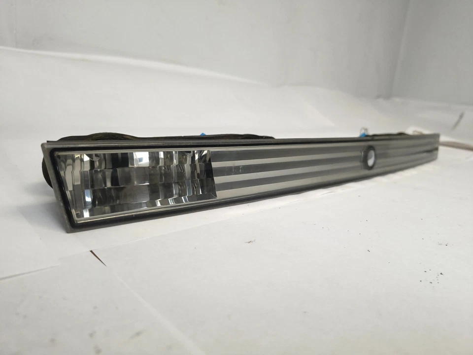 BMW 745i 2002-2005 tapa maletero matrícula panel lámpara de respaldo 63216908711 OEM Foto 3 de 4
