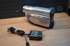  C JVC Camcorder Compact VHS-C Video Camera Super VHS GR-SXM260U NO BATTERY