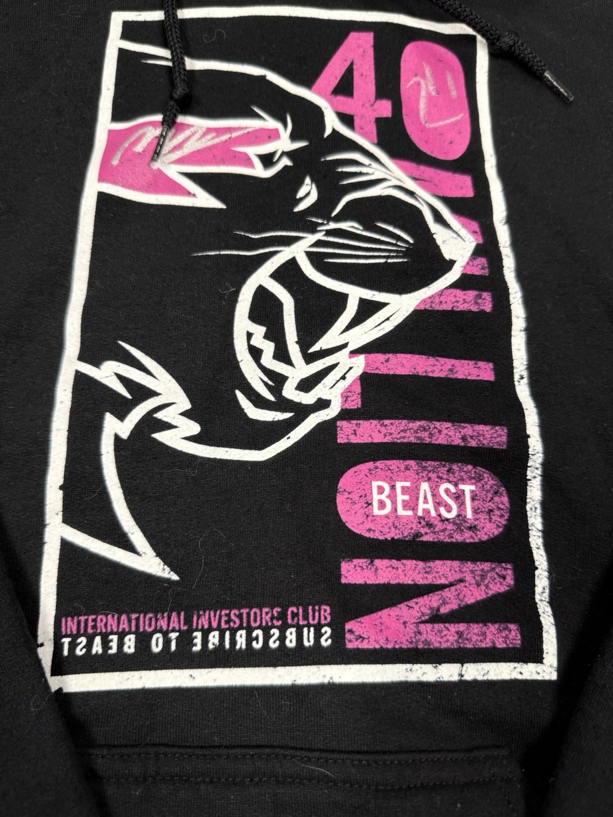 MR BEAST 40 MILLION SUBS LIMITED EDITION HAND SIGNED HOODIE SIZE Small image 3