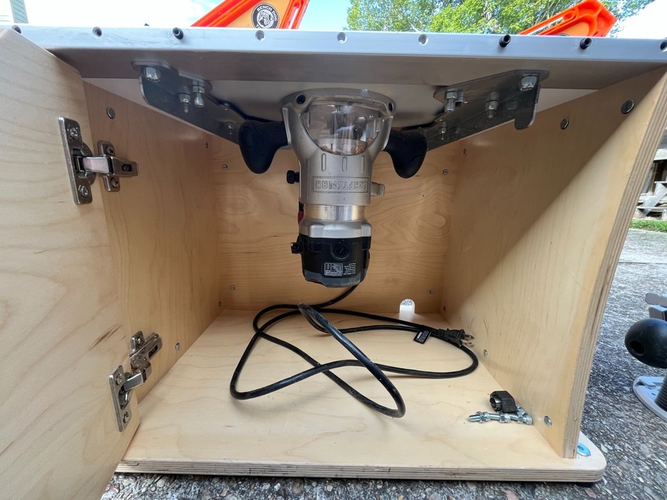 Bench Dog Router Table RT150 w/ Craftsman 12A Router | eBay