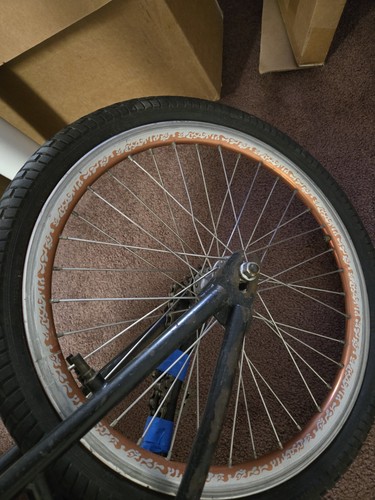 Odyssey T1000 Wheel set Red Sealed Bearing Suzue Hubs Mid School Bmx Racing - Picture 5 of 6