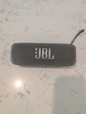 JBL Flip 6 Portable Bluetooth Speaker in gray