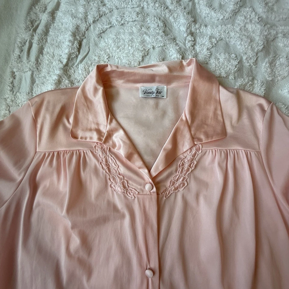 Conjunto de pijama Vanity Fair rosa de 2 piezas con pantalones largos y top de manga larga talla mediana Foto 2 de 4