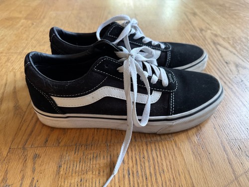 Womens Black VANS OLD SKOOL Lace-Up Sneakers Shoe Size US 8 M
