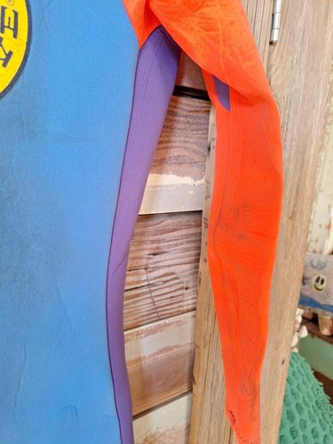 Vintage 1980er Bodyglove Full Neoprenanzug, Unisex... 4' 8" Höhe des Anzugs! 32" Brustumfang, 24"W - Bild 4 von 17