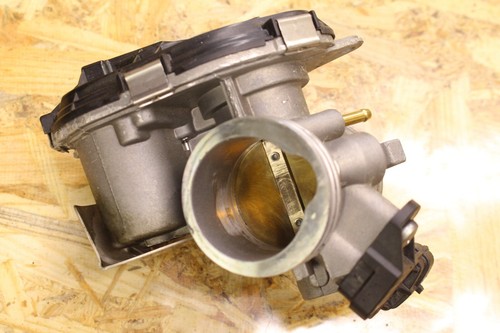 KTM 390 Duke 2017 2018 2019 2020 2021 throttle body fuel pipe hose injector - Picture 8 of 10