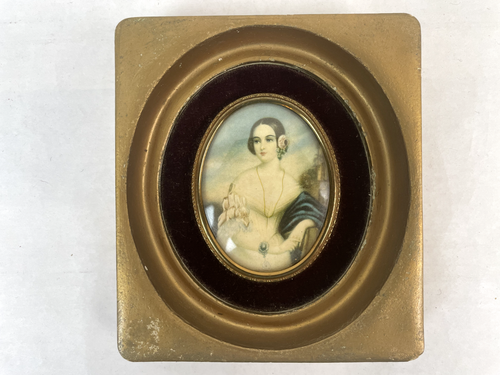 Vintage Lot of 3 Portrait Young Ladies Cameo Creation Gold Ornate Plaster Frames - Picture 5 of 10