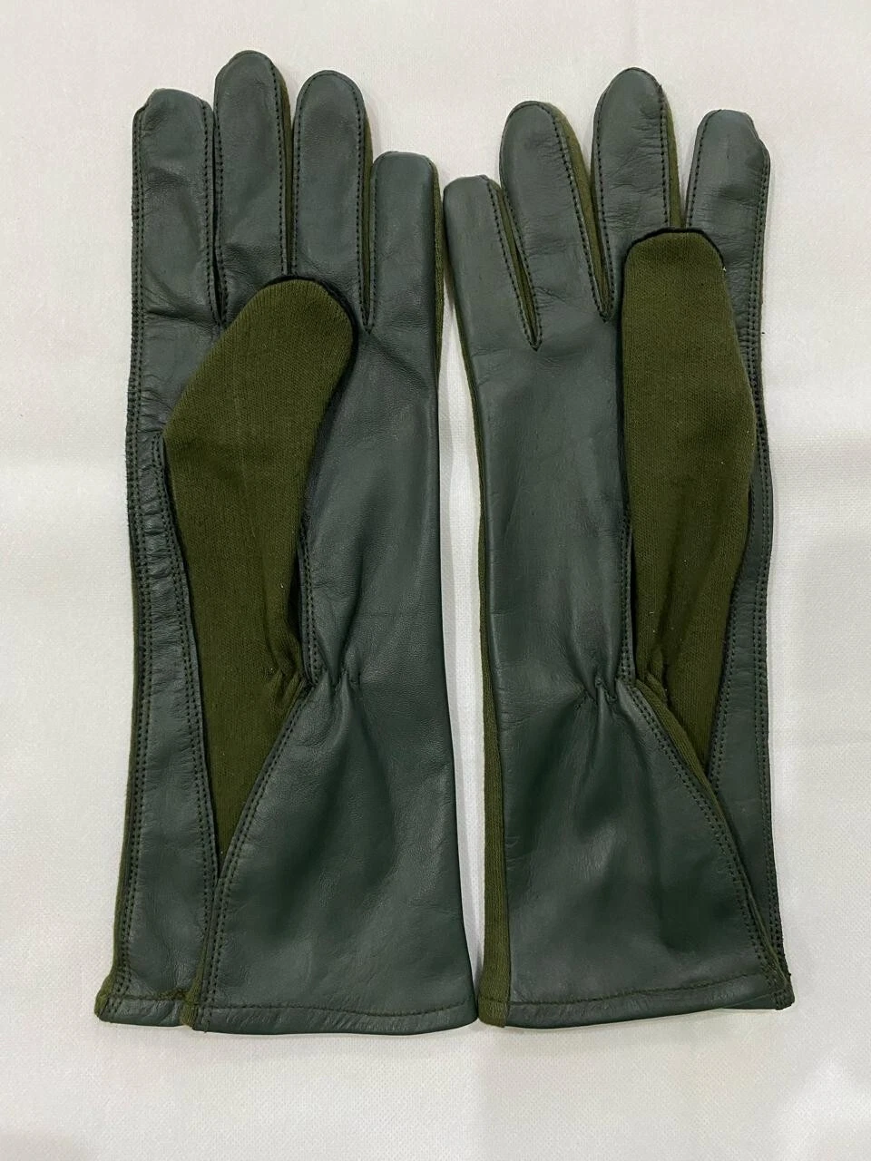 Five Pairs of High-Quality Gloves - Nomex and Leather Combination