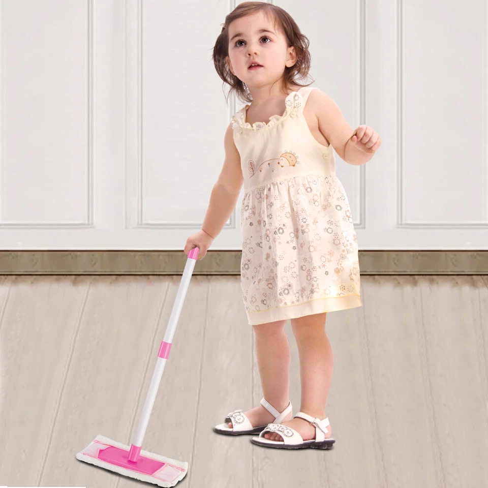 Set Pulizia Giocattolo per Bambini 9 Pezzi con Mocio e Secchio Mop Idea Regalo - Immagine 2 di 4