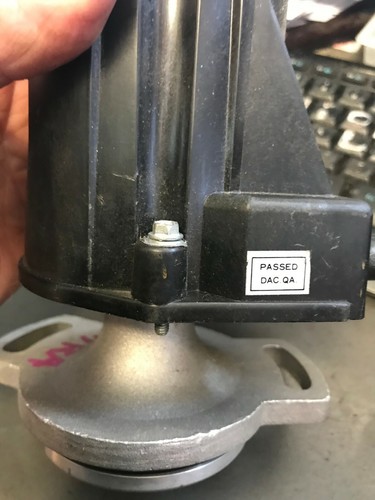 JE CAMIRA DISTRIBUTOR HOLDEN NEW VGM NOS - Picture 2 of 4