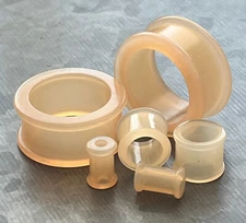 PAIR Peach Silicone Tunnels Double Flare Plugs Earlets Soft Flexible Gauges
