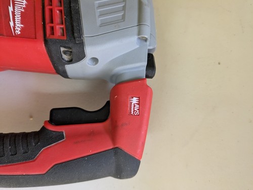 Milwaukee 5/8" Rotary Hammer 5.5A, 120v 5263-20 #4 - Imagen 6 de 12