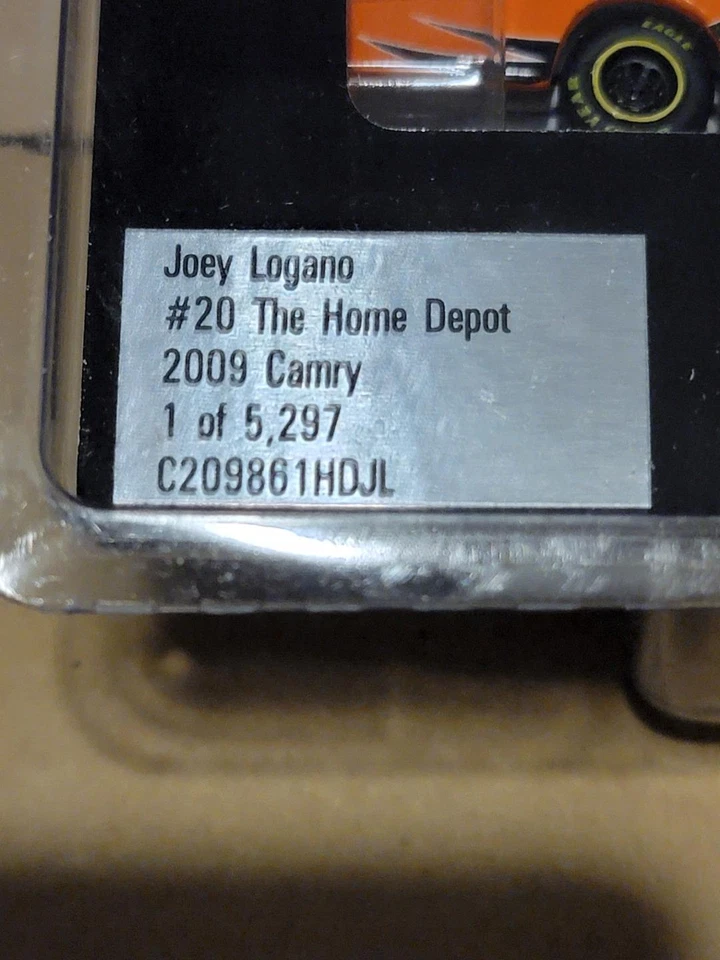 ROOKIE HO ENVÍO GRATUITO 2009 Joey Logano #20 Home Depot COT Platinum Action 1:64 Foto 4 de 4