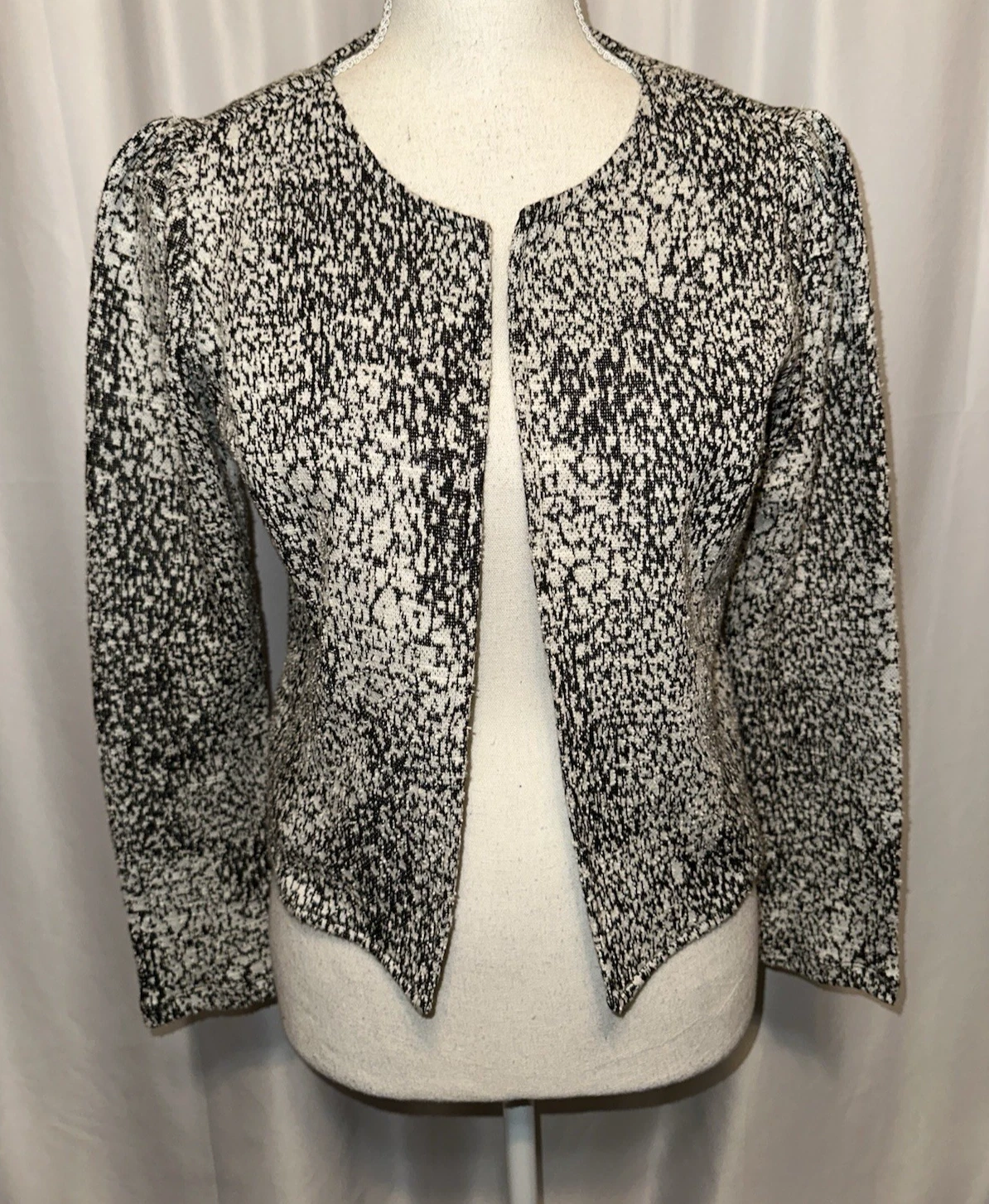 VETEMENTS Giacca Dolan Anthropology piccola nera panna manica lunga nuova