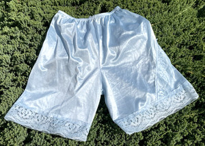 Vtg Baby Blue Bloomers Pettipants Slip Shorts Sweet Floral Blue Lace NEW