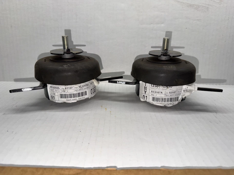 Toyota / LEXUS OEM FACTORY MOTOR MOUNT SET 03-09 GX470 4Runner 2 x 1236150190 - Image 2 of 2