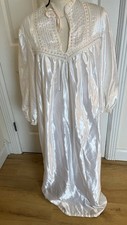 VTG Elise Stevens Nightgown White Satin Fleece Pintucks Ribbon Tie Large EUC