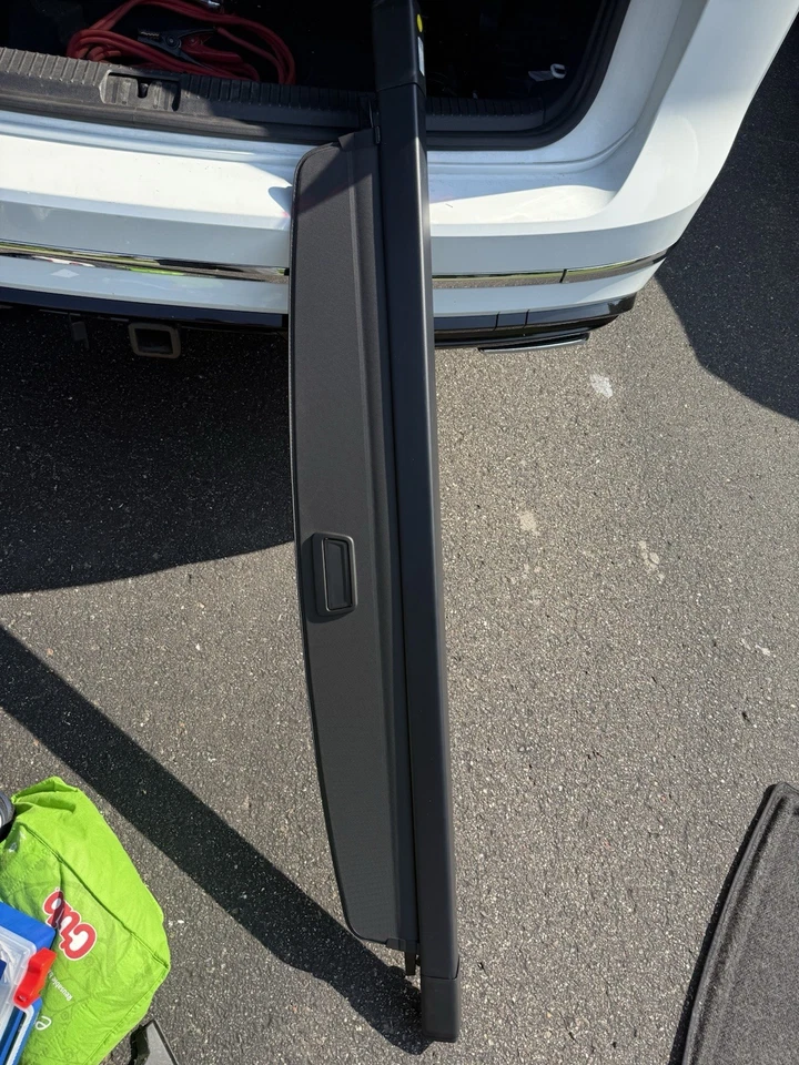 Pieza divisor de carga Volkswagen Atlas Foto 2 de 4