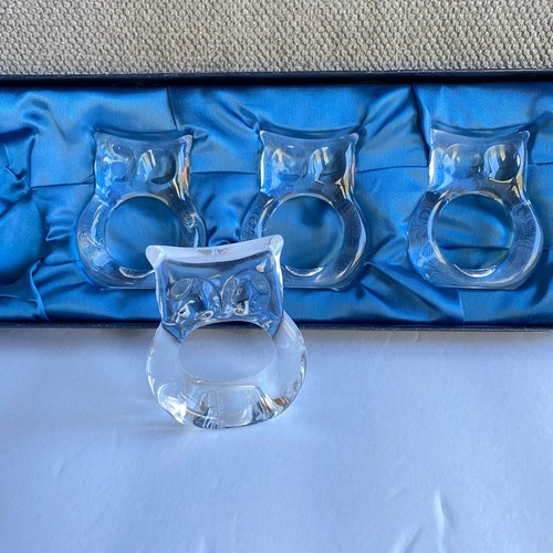 Acrylic Owl Napkin Rings Clear Holders Vintage MCM Set of 4 Bijan Thanksgiving - Picture 3 of 9
