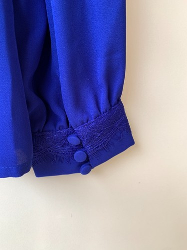 REVIEW Size 10 Womens NWT Cobal Blue Baker Blouse Long Sleeve Lace Detail - Picture 9 of 15