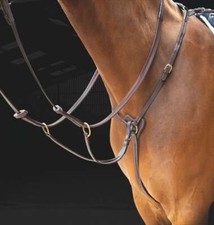 Shires Salisbury Leather 3 (Three) Point Breastplate  | 2 Colours