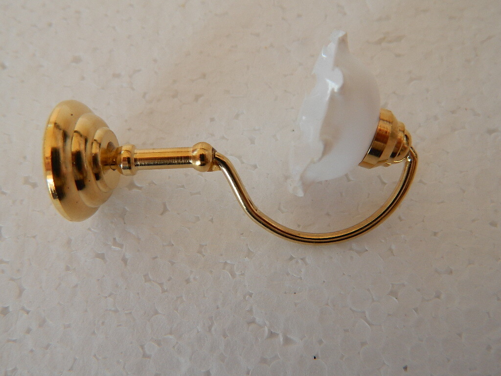 (A3.5) 1/12th scale DOLLS HOUSE NON WORKING READING LAMP