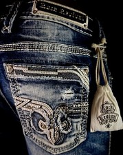  180 Buckle Rock Revival Jeans "Pelican" Swarovski Leather Inserts Easy Crop 28