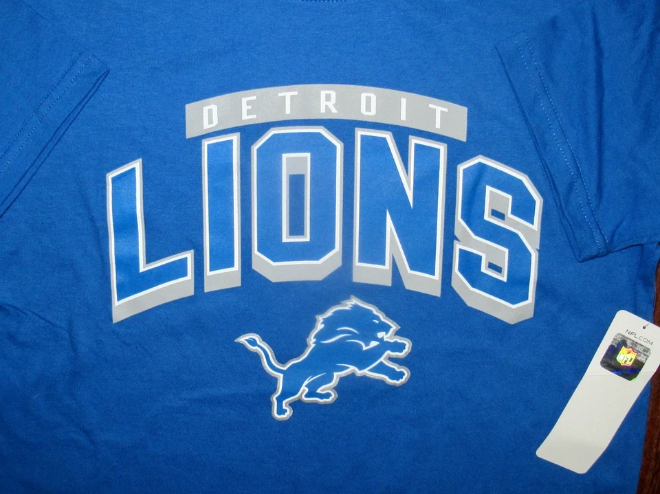 Detroit Lions Boys Short Sleeve T-Shirt NWT  X Large 14/16   NFL Team Apparel - Image 2 of 4