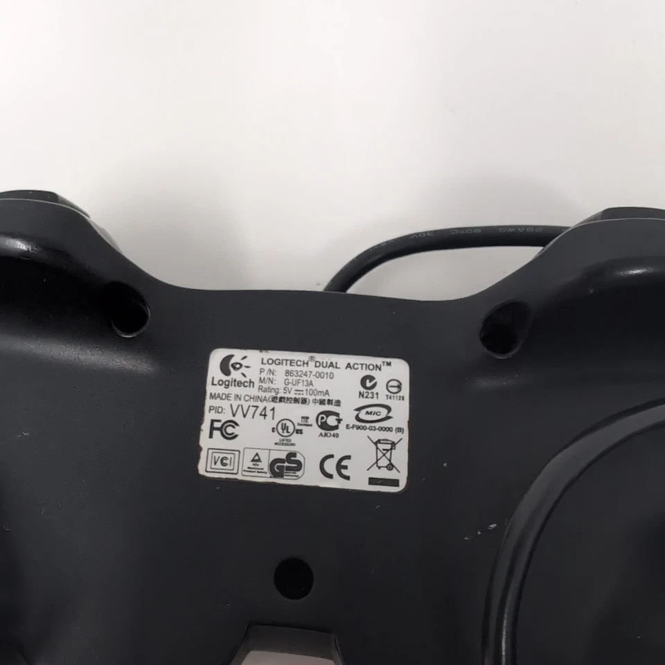 Blue Logitech Dual Action USB PC Controller Official G-UF13A Used Tested Working - Image 3 of 3