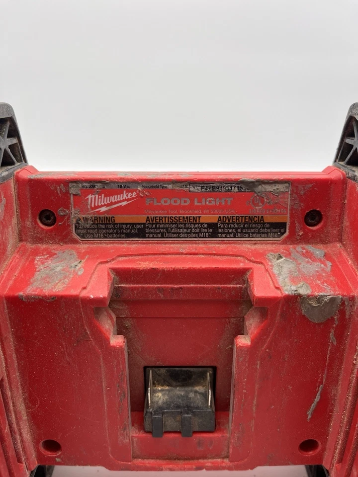 Milwaukee M18 Flood Light Portable Work Light – Used - Image 4 of 4