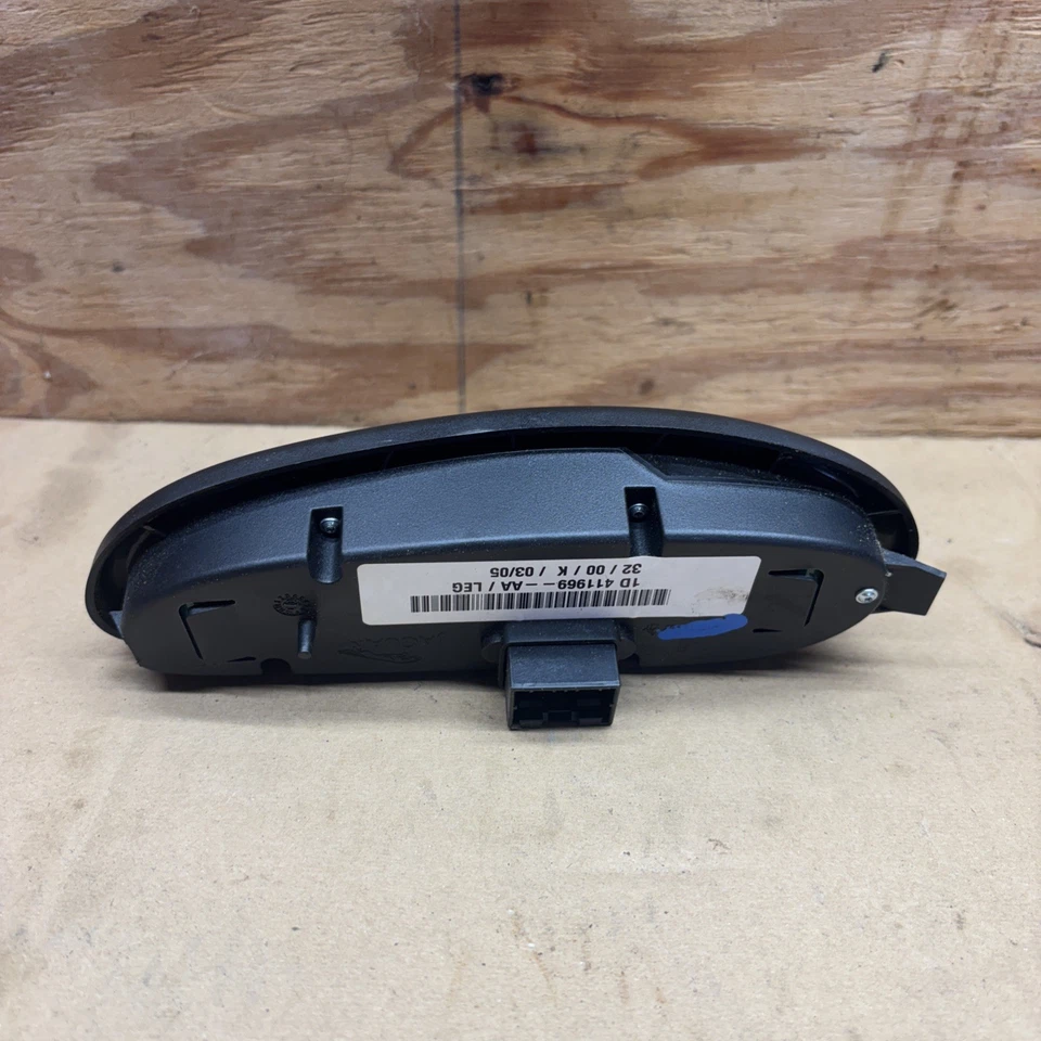 97-06 Jaguar XK8 XKR X100 Interruptor de control de asiento del lado del conductor delantero izquierdo PIERNA OEM Foto 2 de 4
