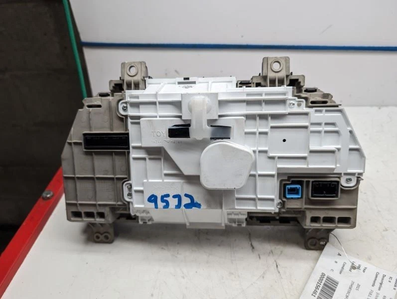 Speedometer Cluster MPH With Navigation F Sport Fits 15-17 LEXUS RC350 752023 - Image 4 of 4