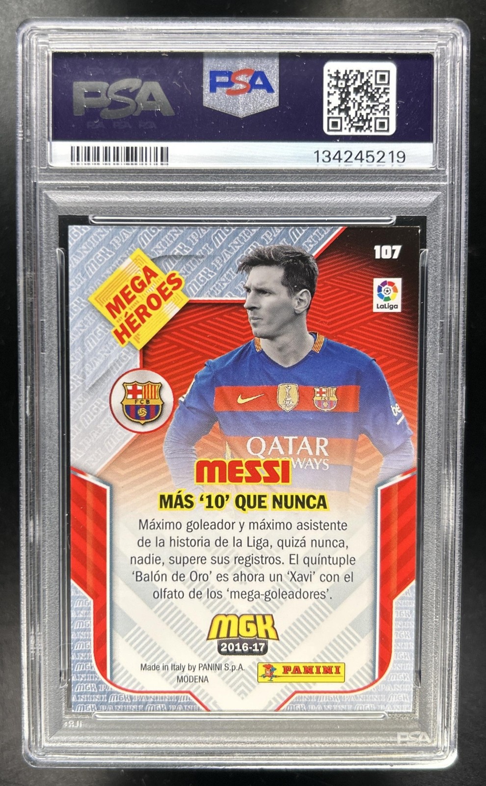 2016-17 Panini Megacracks Lionel Messi Mega Heroes #107 Argentina PSA 6 view 2