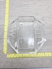 VTG. MCM Clear Glass Ashtray, Octagon Shaped Safe X