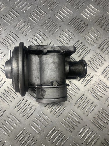 BMW 5 Touring E39 AGR-Ventil 2252302 2.00 Petrol 110kw 2000 18058774