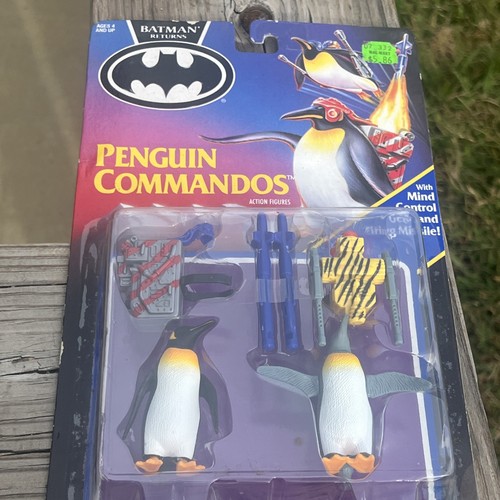 DC Batman Returns Penguin Commandos Figuren 1991 Kenner neu auf Karte - Bild 6 von 9