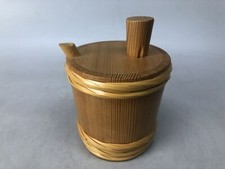Y8423 CRUET Barrel-shaped Soy sauce dispenser wooden Magewappa Japan antique