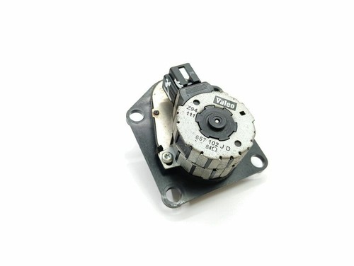 Opel Vectra B 2001 Stellmotor Heizung Klima 657102JD Diesel 92kW AMD71360