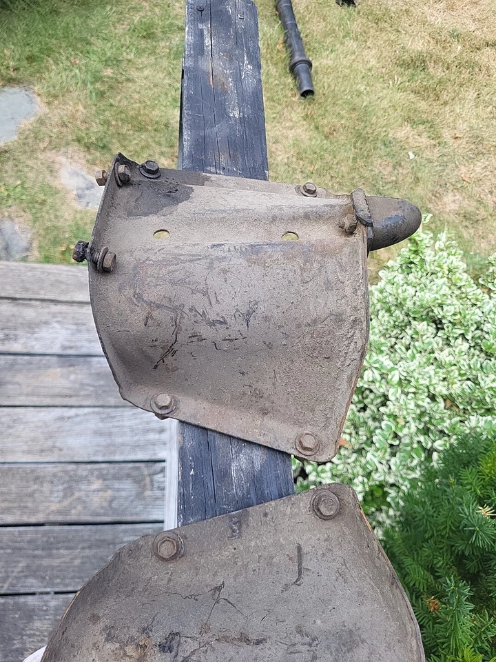 Conjunto de soporte de torre/delantal/panel exterior Nova Chevy II 1966-67 usado original Foto 3 de 4