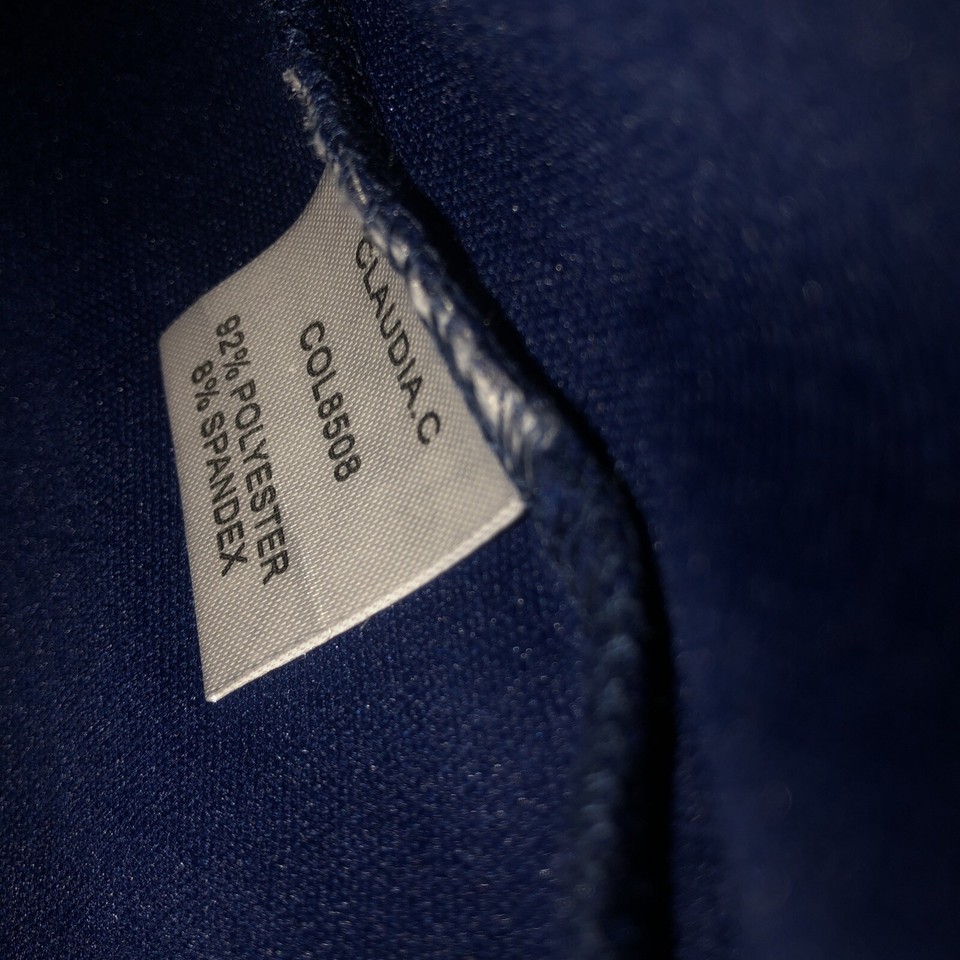 BNWT Top/Blouse Lacey & longSleeved in Size M a fab bargain price too