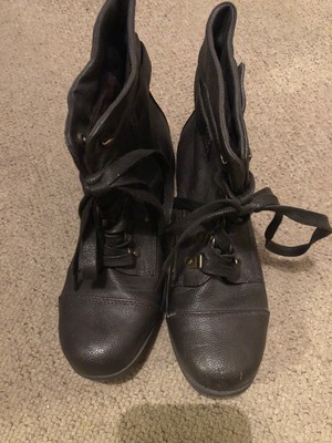 hiking boots atmosphere