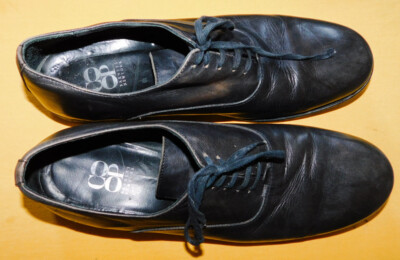 New Barneys New York lace up dress shoes size 9 D BARNEYS NEW YORK BLACK MADE IN ITALY PLAIN TOE LACE UP  main image 4