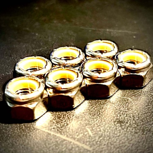 UNF¼ 5/16 3/8 7/16 ½ 9/16 5/8 ¾ 7/8 1 1.1/4 1.1/2 Nyloc Nut BZP DIN982 - Picture 3 of 15