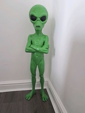 Mad Alien Statue 3 Feet Tall Mad Alien Statue 3 Feet Tall