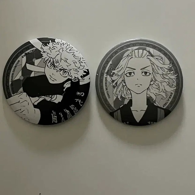 Tokyo Revengers Badge Set - Mikey and Takemichi Collectible Pins