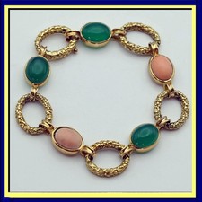 VAN CLEEF ARPELS vintage bracelet 18k gold links coral chrysoprase Paris 7676