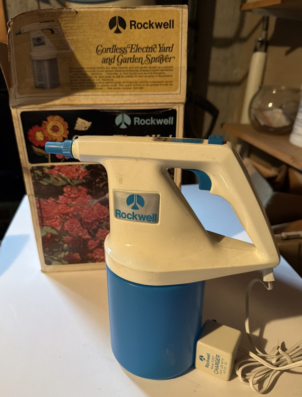 NOS Vintage Rockwell Cordless Garden Sprayer Model 30