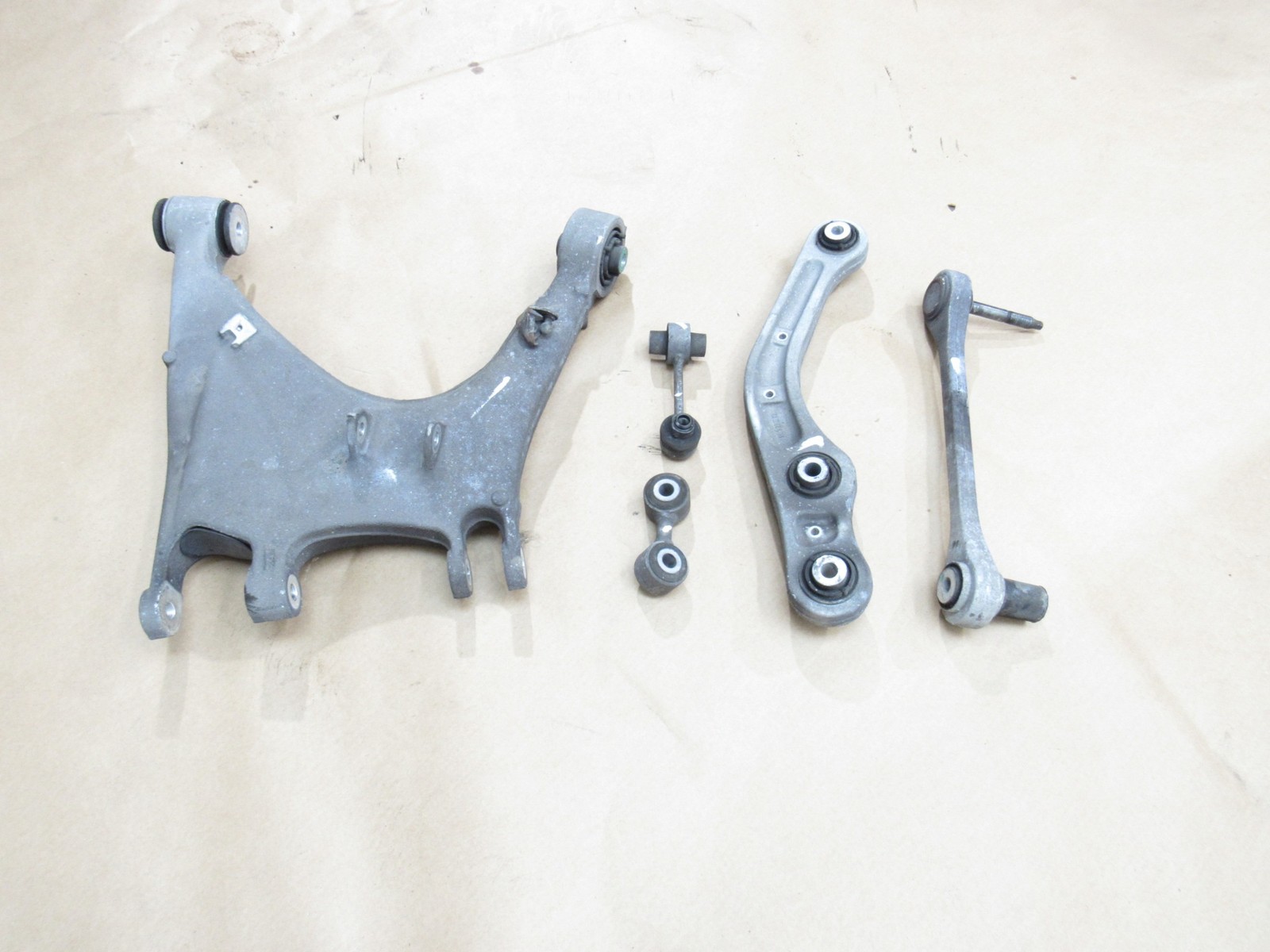 Bentley Continental GT 2012 6.0L AWD Rear Left Control Arm Set 5 PCS 11-18 ;#3