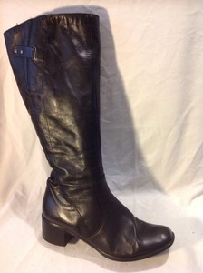 jones bootmaker knee high boots