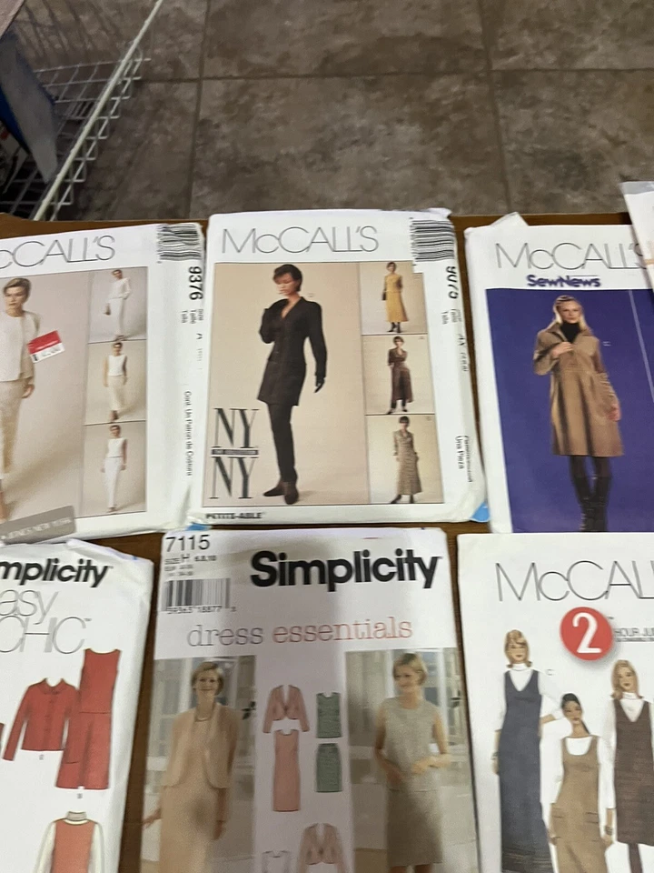 Vintage Sewing Patterns Dress McCalls Simplicity Butterick Uncut Cut 8 10 12 - Image 3 of 4